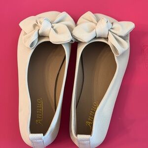Cream Bow Ballet Flats - Women's Loafers